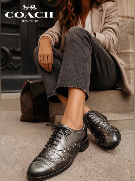 Coach Shoes - Coach Tegan Oxford Gunmetal Leather Tea Rose Silver Stud Lace Up Shoes W Sz 9 B